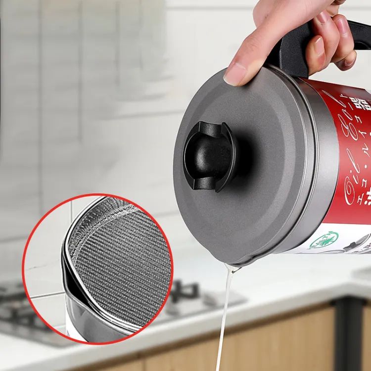 Easy Kitchen Oil Filter Pot Oil Strainer Pot Stainless Steel Grease Strainer Oil Storage Pot Oil Container Stainless Steel Oiler Tank Container Grease Keeper with Filter Dust Lid Non slip Handle for Frying Oil and Cooking