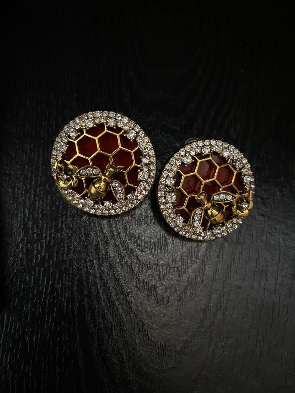 Modern Design Artificial Stones Studs