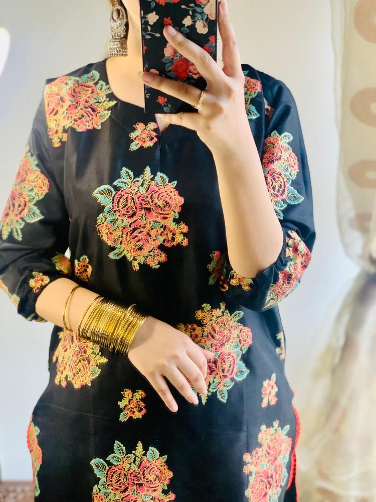 2 Pcs Women's Stitched Linen Printed Shirt And Trouser - Black