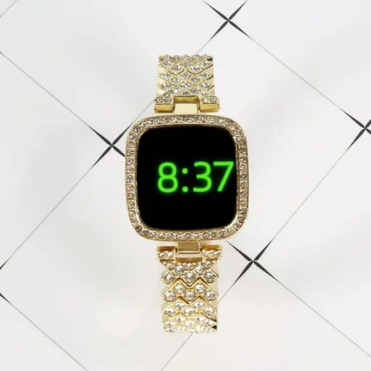 Women's Quartz Movement Water Resistant Square Watch with Chain Strap - 1 Pc