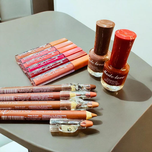 12 in 1 Makeup Deal - D