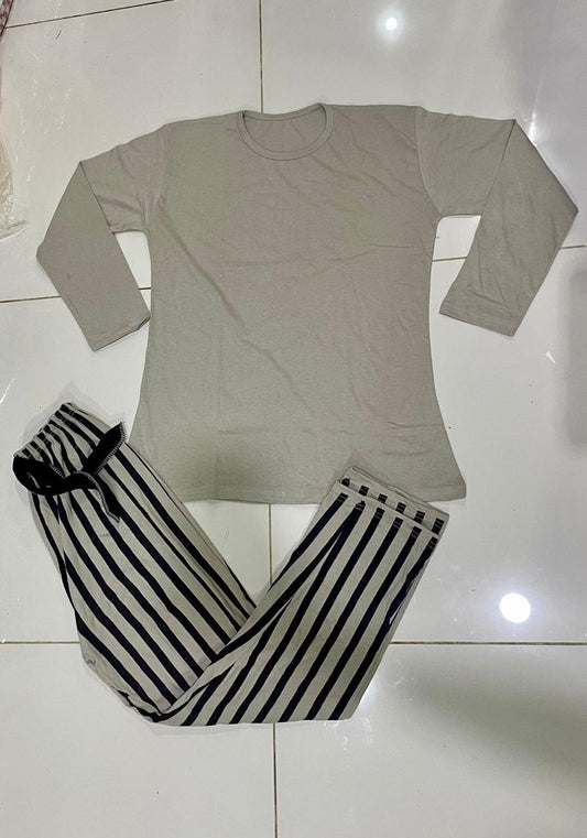2 Pcs Women's Stitched Plain Night Suit